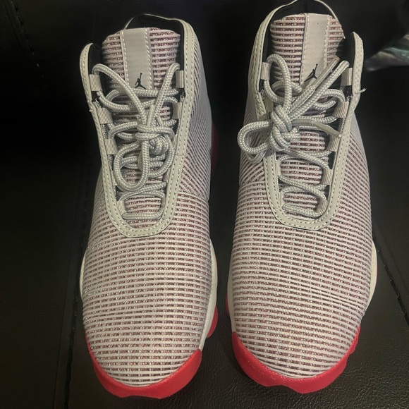 Nike Air Jordan Horizon Gray/Pink Shoes - Picture 3 of 4